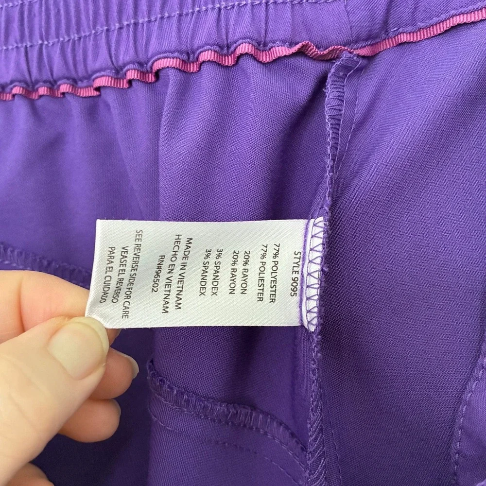 Women's S Healing Hands Purple Label Jane & Taylor Scrub Set in Eggplant Purple